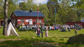 Speiderhytte med besøk Speiderhytte med besøk