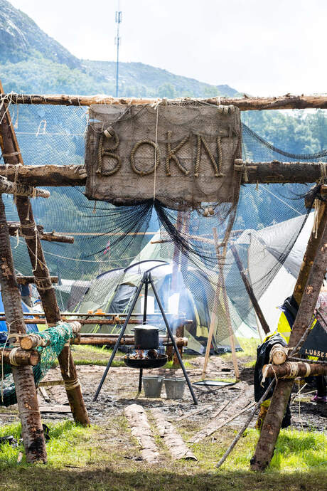 Gruppeskilt med personlig preg.